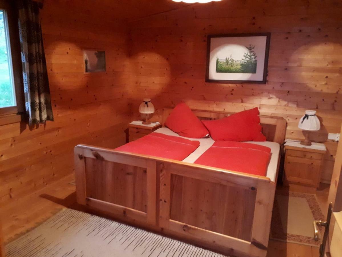 Vila Urlaub Im Blockhaus Diex Exteriér fotografie